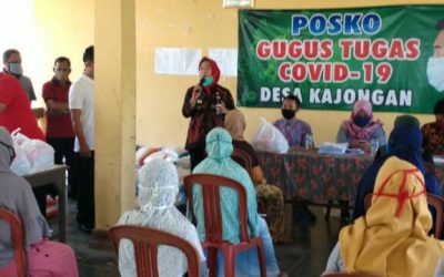 BUPATI PURBALINGGA PANTAU LANGSUNG DISTRIBUSI JPS PROPINSI DI DESA KAJONGAN KEC. BOJONGSARI