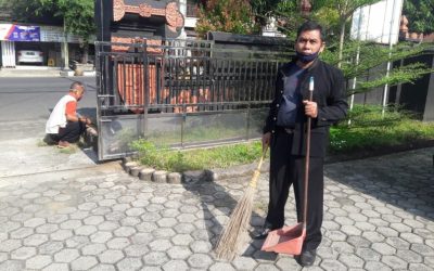 Gerakan Jumat Bersih Dinpermasdes Purbalingga